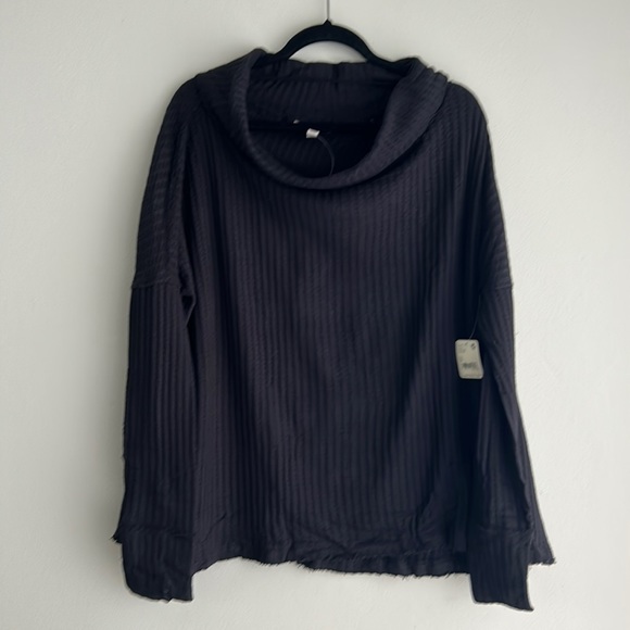 NWT Free People Juicy Long Sleeve Open Back Top Black Small - Picture 3 of 10